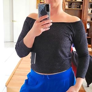 Joe's jeans off the shoulders top, new, m